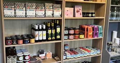 Farm Tour & Tasting Experience at Chestnutt's